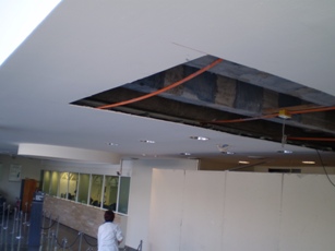 Detalle de reforzamiento estructural con fibra de carbono