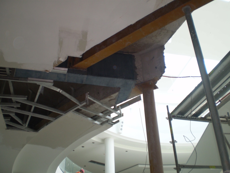 Refuerzo a Flexion y corte viga mall plaza sur