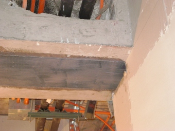Refuerzo a flexión en una viga perforada